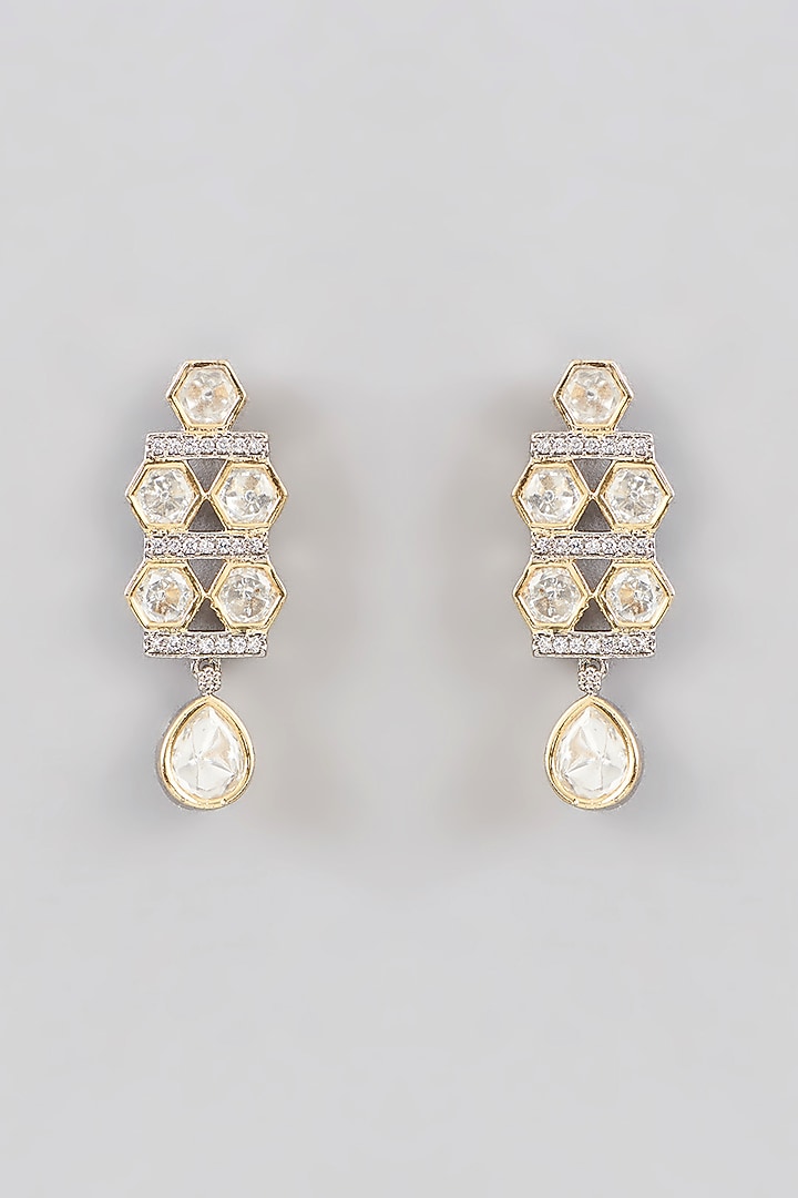 White Gold Finish Kundan Polki Necklace Set by Aura Trends at Pernia's Pop Up Shop