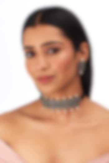 Black Rhodium Finish Oxidised Choker Necklace Set by Auraa Trends