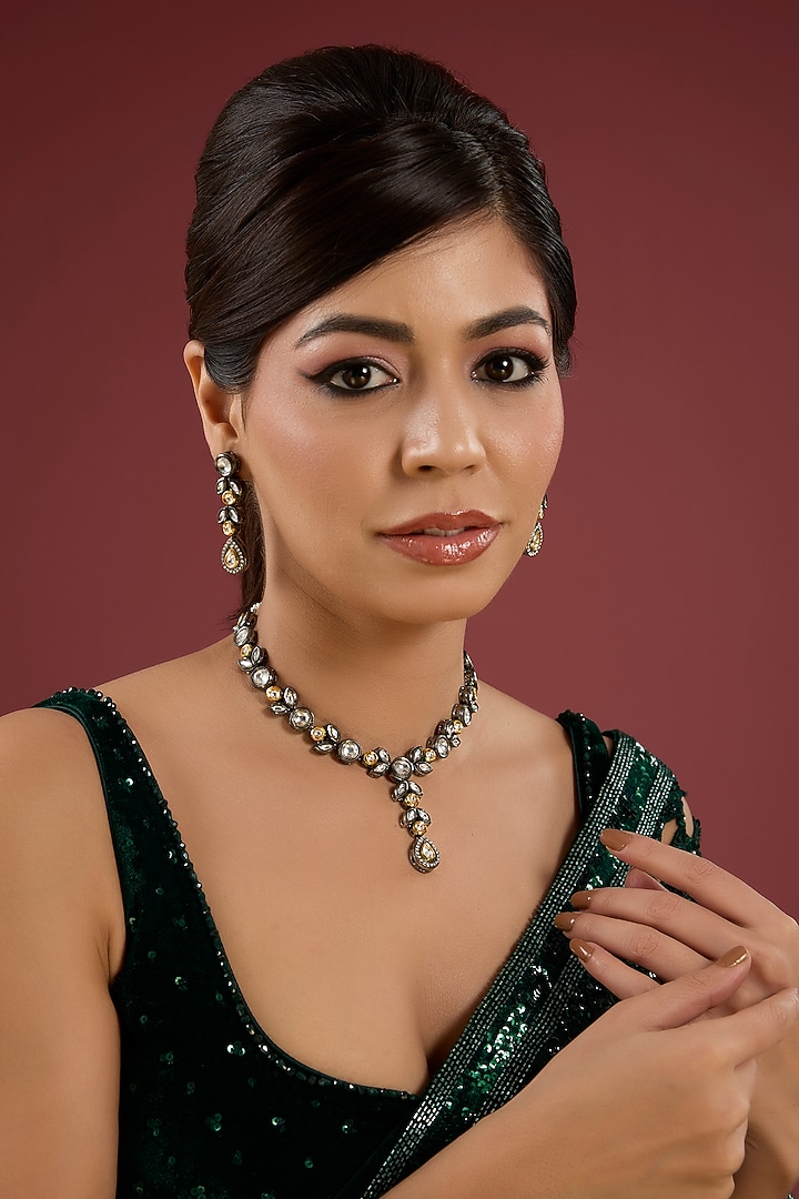 Two-Tone Finish Kundan Polki Necklace Set by Aura Trends at Pernia's Pop Up Shop