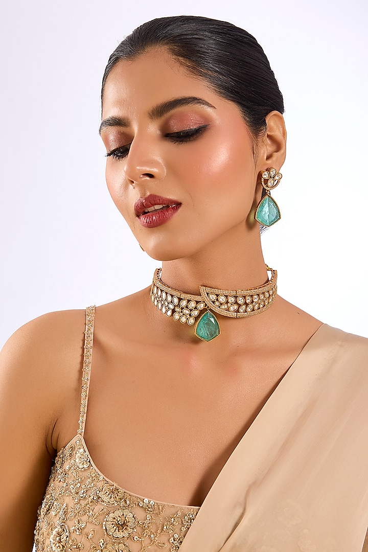 Gold Finish Kundan Polki & Emerald Stone Choker Necklace Set by Auraa Trends at Pernia's Pop Up Shop