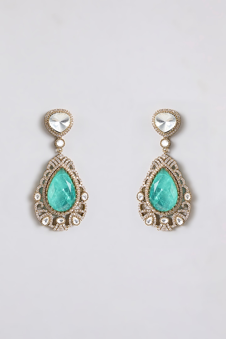 Gold Finish Kundan Polki & Emerald Green Stone Choker Necklace Set by Aura Trends at Pernia's Pop Up Shop