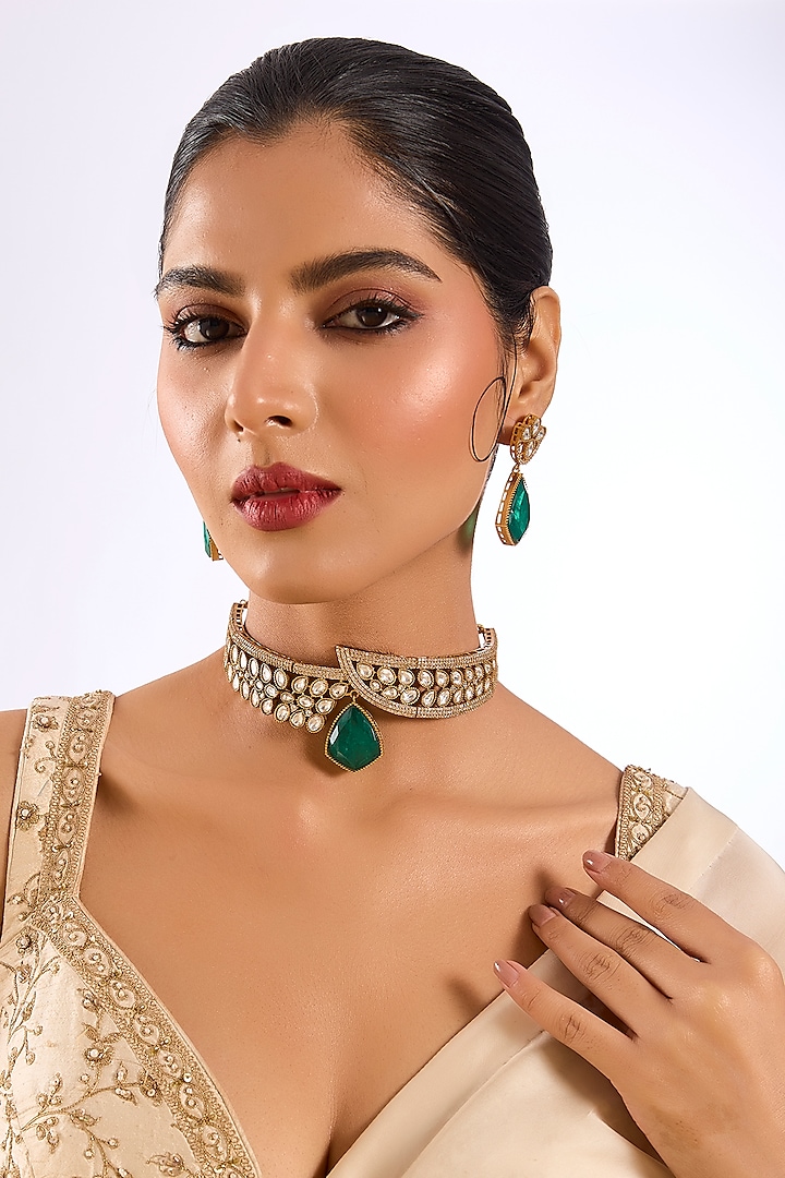 Gold Finish Kundan Polki & Emerald Stone Choker Necklace Set by Auraa Trends at Pernia's Pop Up Shop