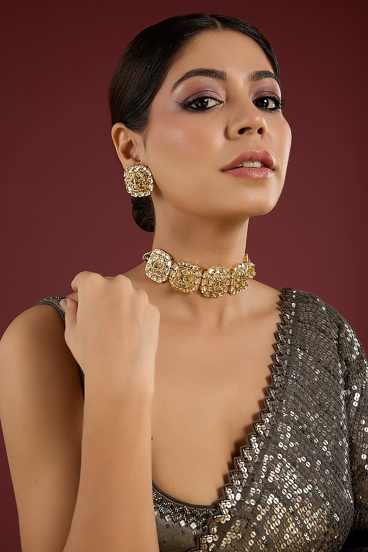 Gold Finish Kundan Polki Necklace Set by Aura Trends at Pernia's Pop Up Shop