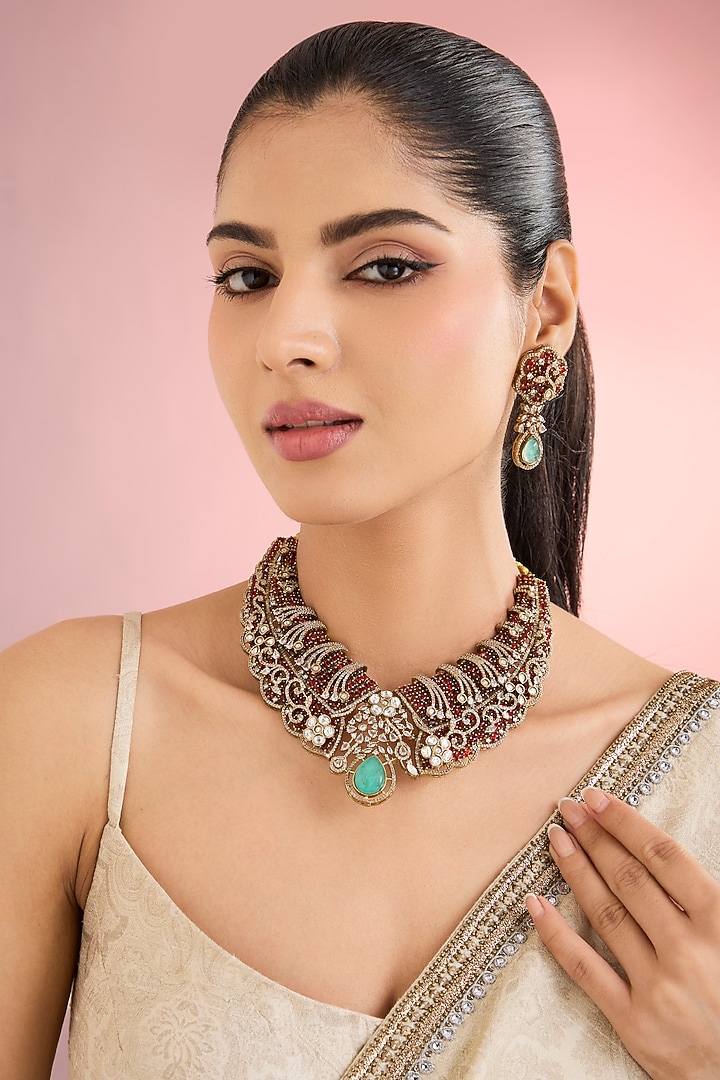 Antique Gold Finish Kundan Polki & Green Stone Drop Necklace Set by Aura Trends at Pernia's Pop Up Shop