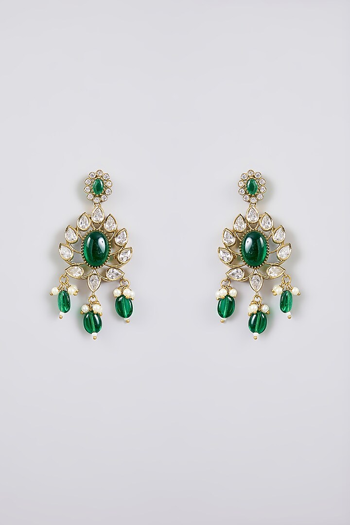 Gold Finish Kundan Polki & Emerald Green Stone Choker Necklace Set by Aura Trends at Pernia's Pop Up Shop