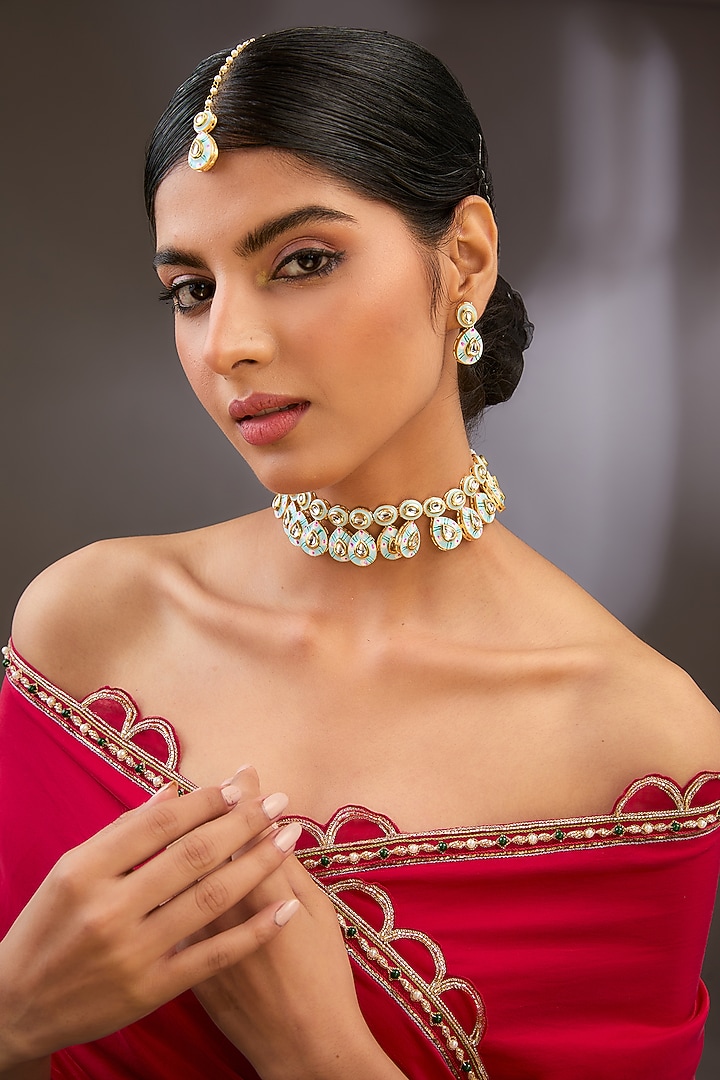 Gold Finish Kundan Polki & Beaded Necklace Set by Aura Trends at Pernia's Pop Up Shop