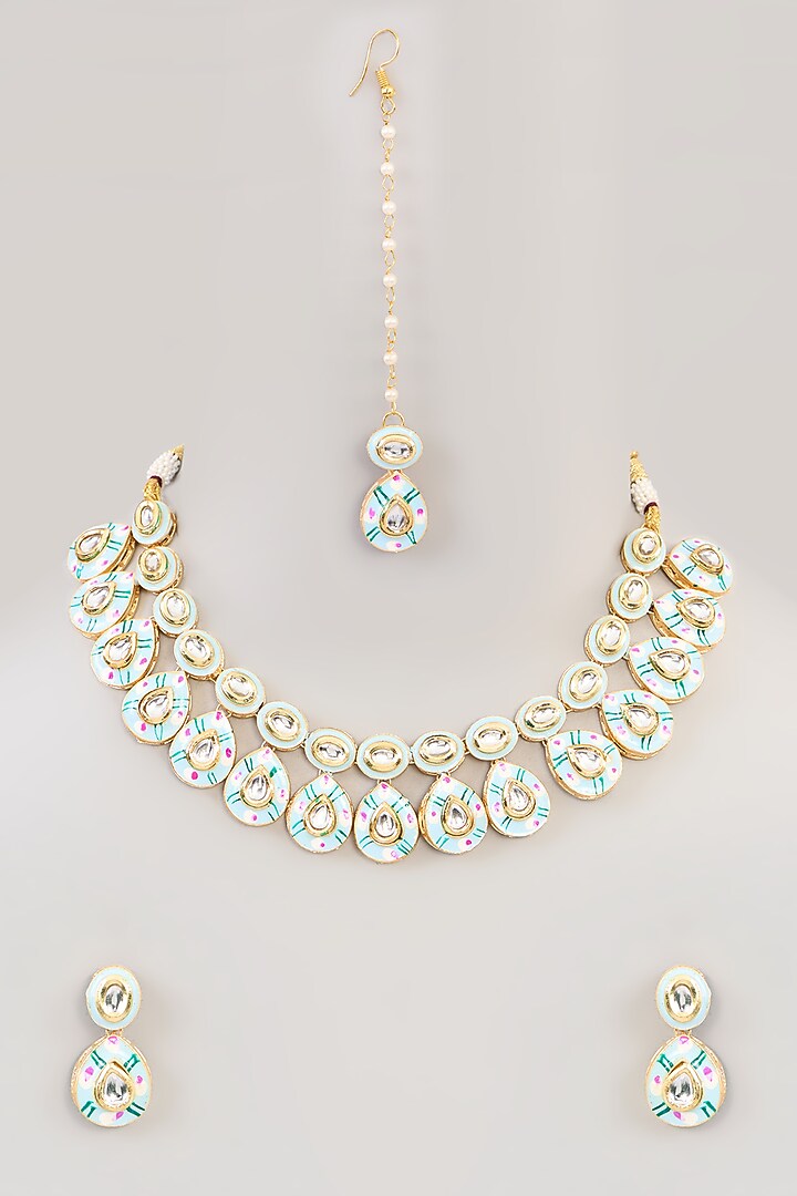 Gold Finish Kundan Polki & Beaded Necklace Set by Aura Trends at Pernia's Pop Up Shop