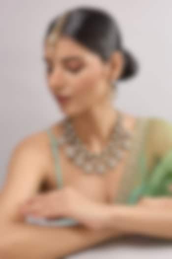Gold Finish Kundan Polki & Green Onyx Necklace Set by Auraa Trends at Pernia's Pop Up Shop