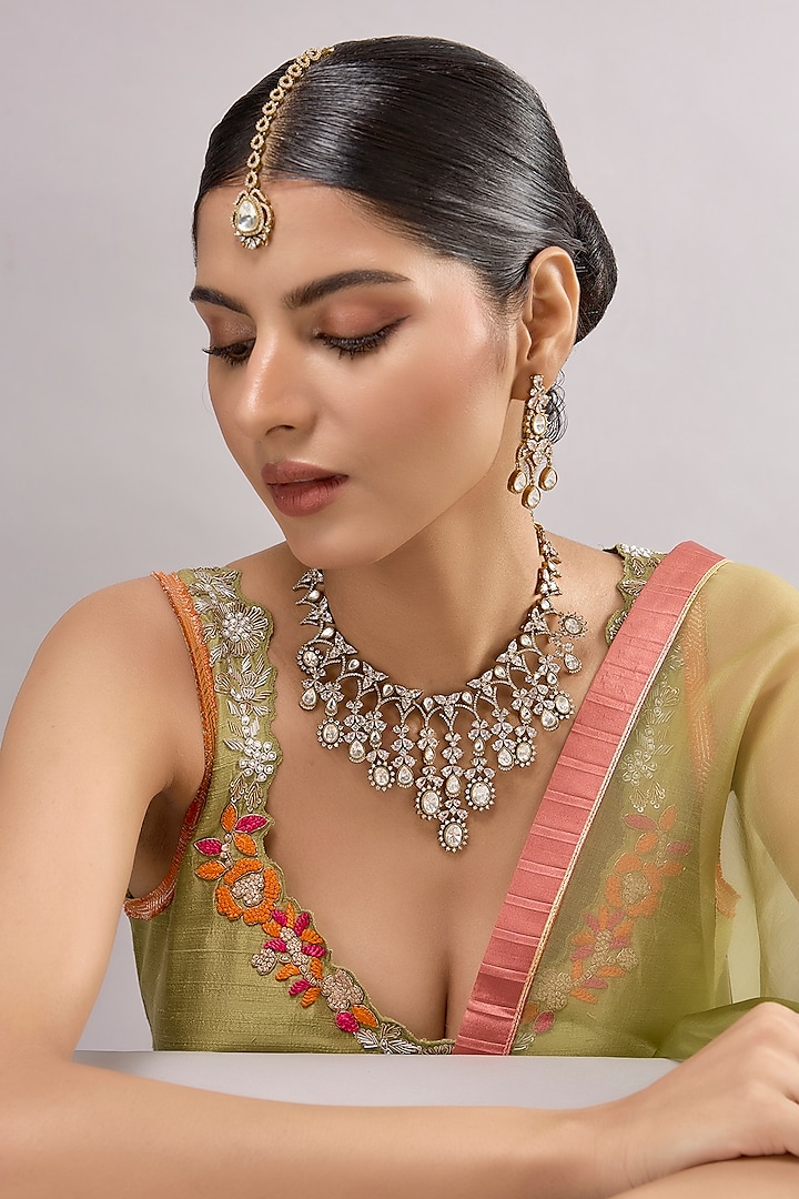 White Finish Kundan Polki & Diamond Necklace Set by Auraa Trends at Pernia's Pop Up Shop