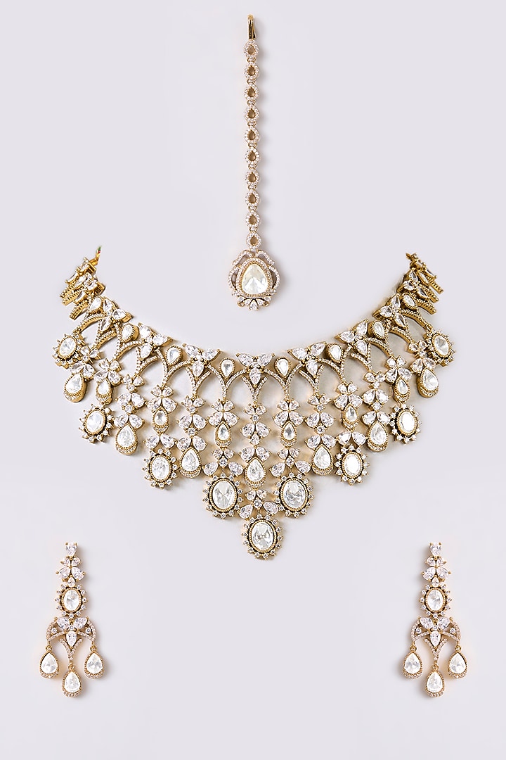 White Finish Kundan Polki & Diamond Necklace Set by Aura Trends at Pernia's Pop Up Shop