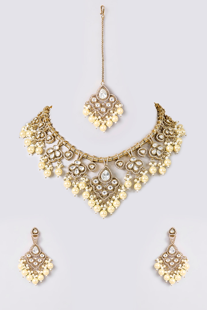 Gold Finish Kundan Polki Necklace Set by Aura Trends at Pernia's Pop Up Shop