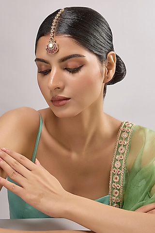 Two-Tone Finish Gold & Red Stone Maangtikka by Aura Trends