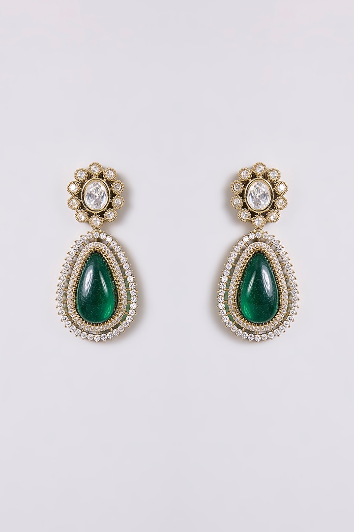 Two-Tone Finish Kundan Polki & Green Stone Necklace Set by Aura Trends at Pernia's Pop Up Shop