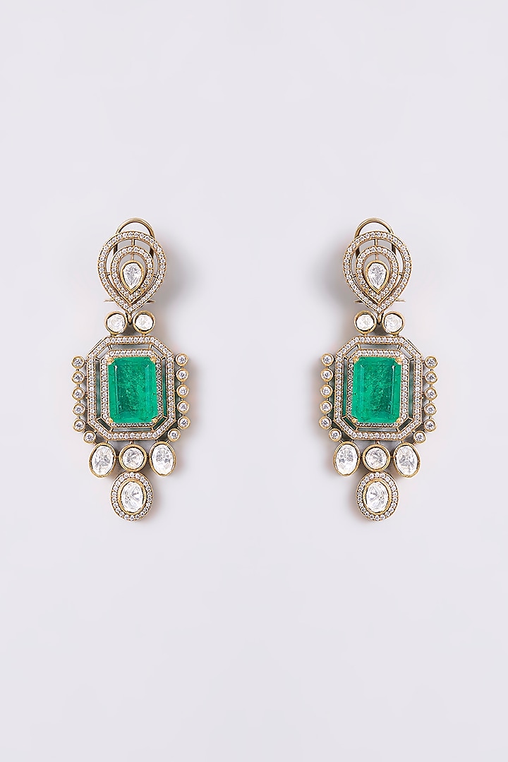 Gold Finish Kundan Polki & Green Onyx Necklace Set by Aura Trends at Pernia's Pop Up Shop