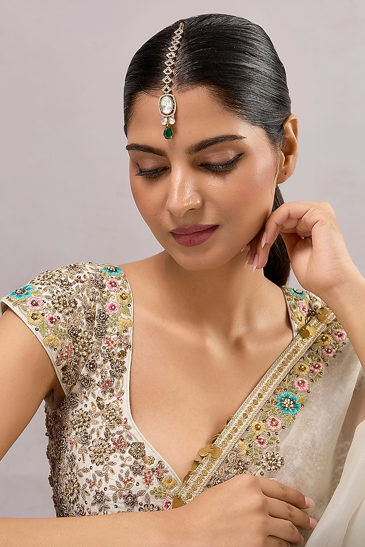 Gold Finish Kundan Polki & Green Stone Maangtikka by Aura Trends at Pernia's Pop Up Shop