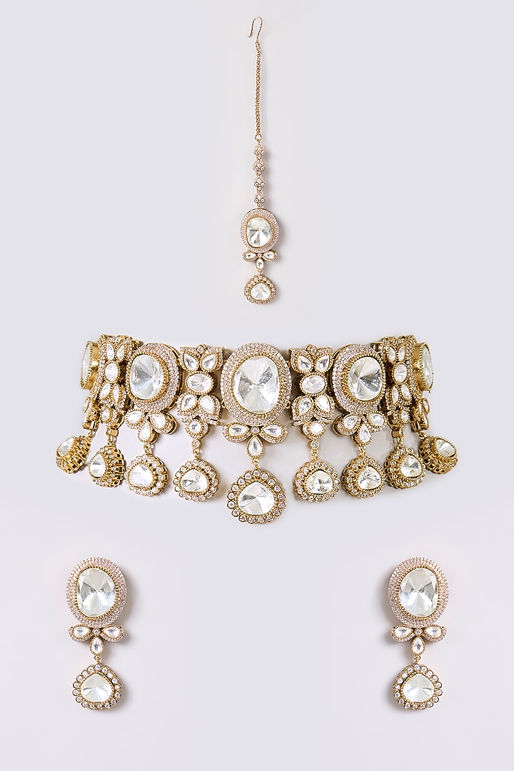 Gold Finish Kundan Polki Necklace Set by Aura Trends at Pernia's Pop Up Shop
