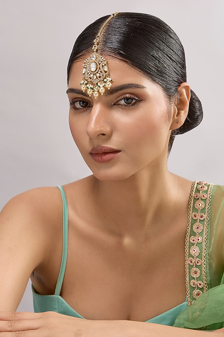Gold Finish Kundan Polki Maangtikka by Aura Trends at Pernia's Pop Up Shop