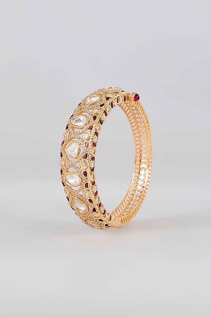 White Finish Kundan Polki Bracelet by Aura Trends at Pernia's Pop Up Shop