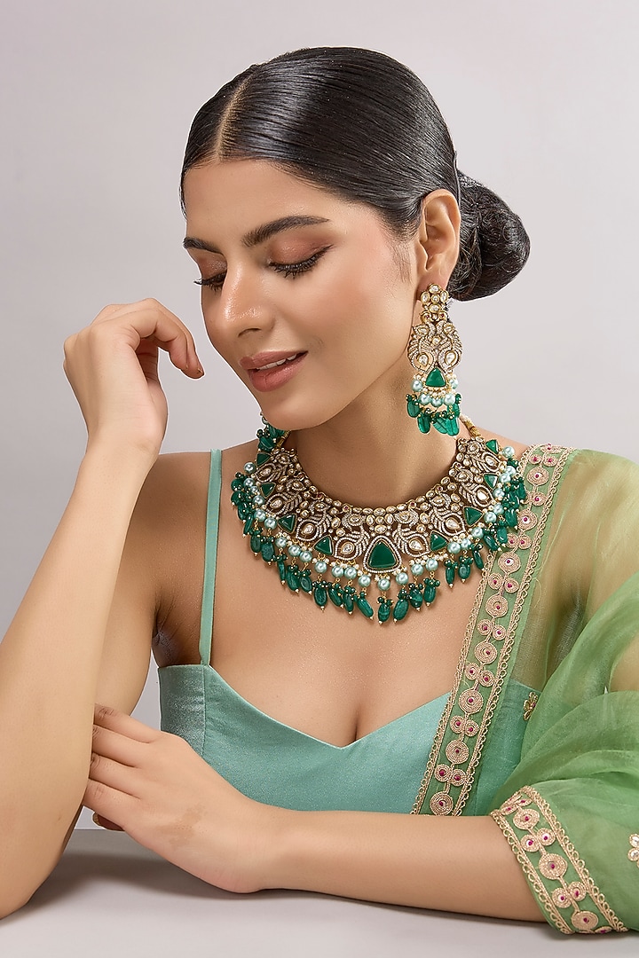Two-Tone Finish Kundan Polki & Green Stone Necklace Set by Aura Trends at Pernia's Pop Up Shop