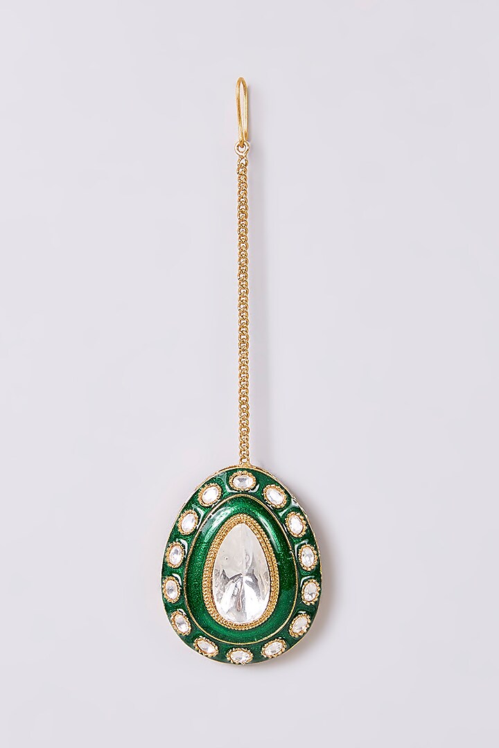 Gold Finish Kundan Polki & Green Stone Maangtikka by Aura Trends at Pernia's Pop Up Shop
