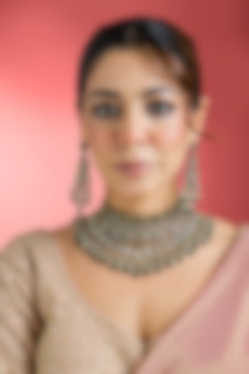 Black Rhodium Finish Green Kundan Polki Choker Necklace Set by Aura Trends at Pernia's Pop Up Shop