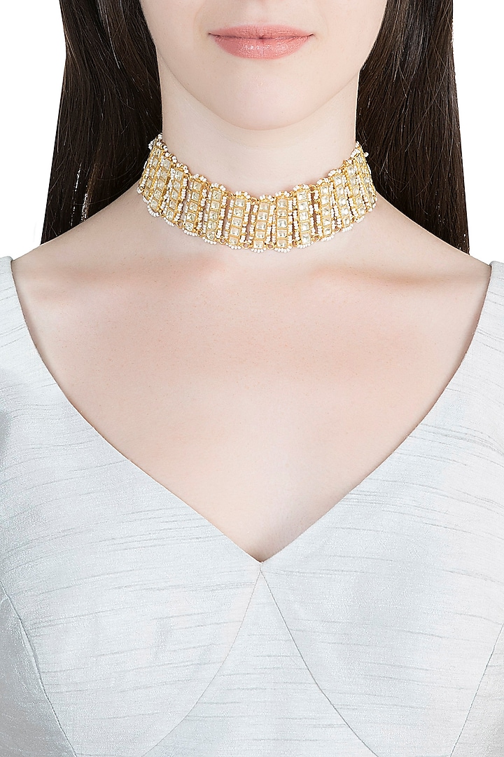 Gold Finish Kundan Choker Necklace by Auraa Trends