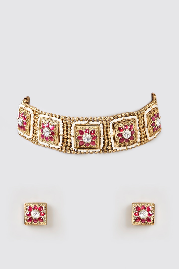 Gold Finish Red Kundan Polki Choker Necklace Set by Aura Trends at Pernia's Pop Up Shop