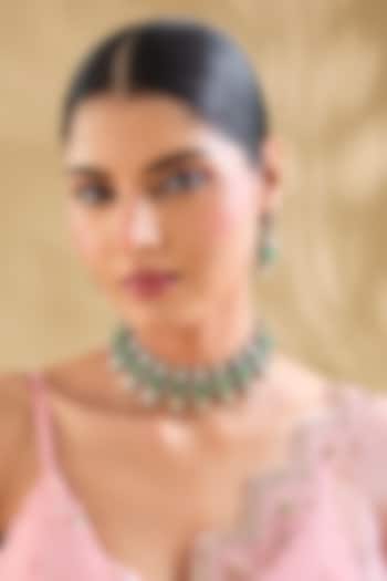 Rose Gold Finish Kundan Polki & Emerald Beaded Choker Necklace Set by Aura Trends at Pernia's Pop Up Shop