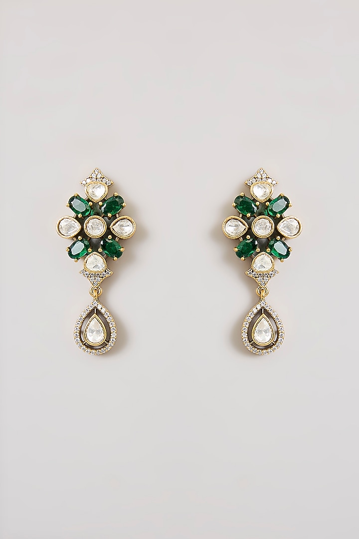 Gold Finish Emerald Green & White Kundan Polki Necklace Set by Aura Trends at Pernia's Pop Up Shop