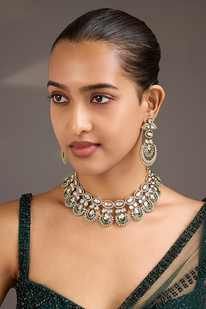 Antique Gold Finish Kundan Polki & Emerald Stone Choker Necklace Set by Aura Trends at Pernia's Pop Up Shop