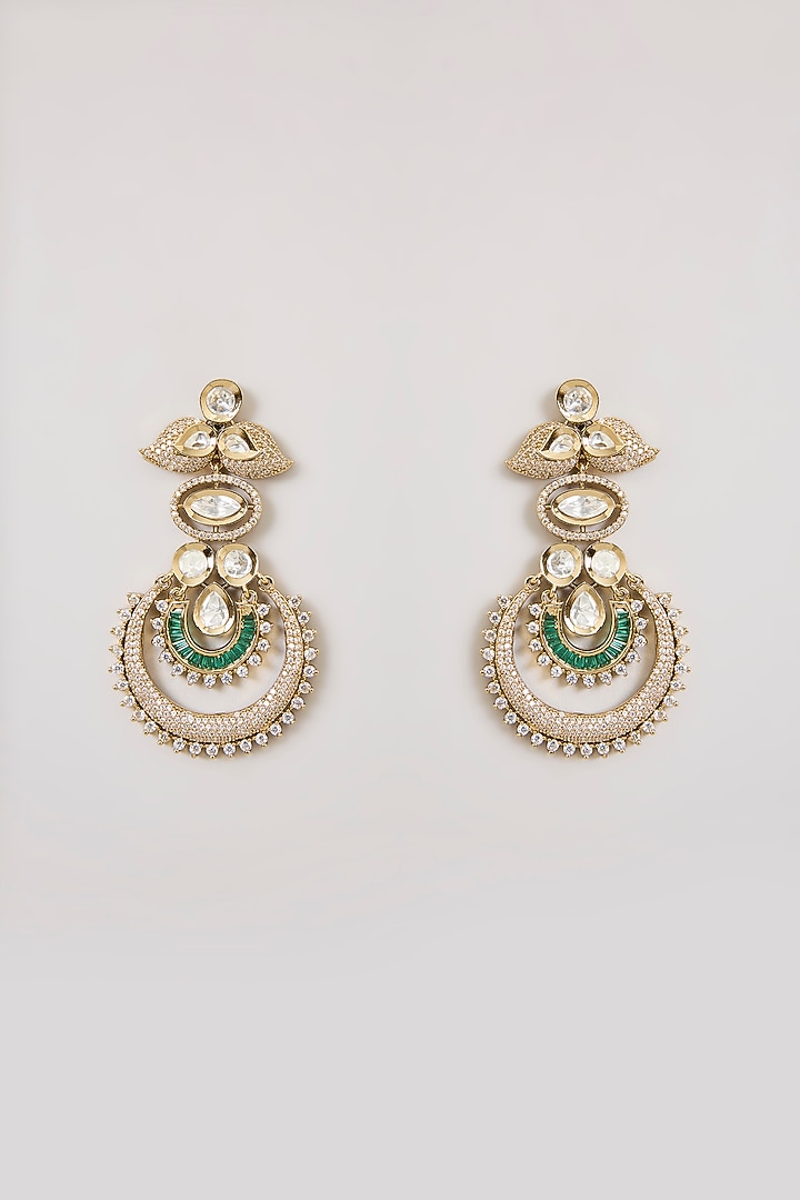 Antique Gold Finish Kundan Polki & Emerald Stone Choker Necklace Set by Aura Trends at Pernia's Pop Up Shop