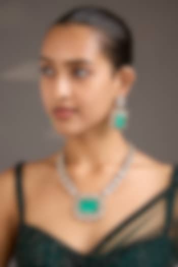 Gold Finish Kundan Polki & Emerald Green Stone Necklace Set by Aura Trends at Pernia's Pop Up Shop