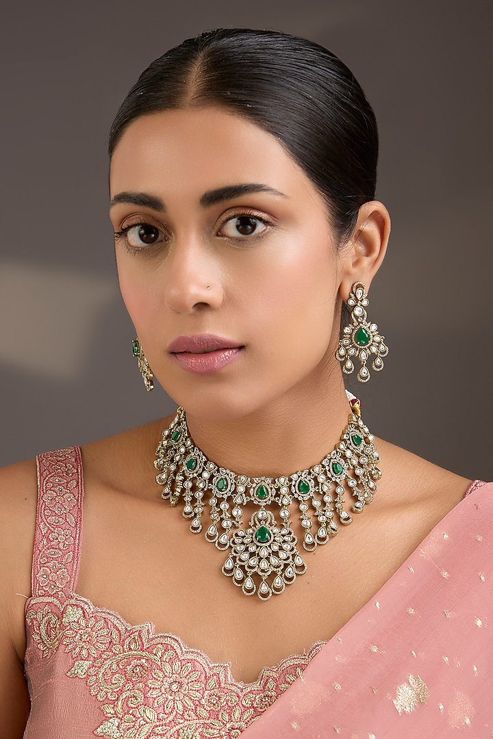 Gold Finish Kundan Polki & Emerald Green Stone Floral Motif Necklace Set by Aura Trends at Pernia's Pop Up Shop