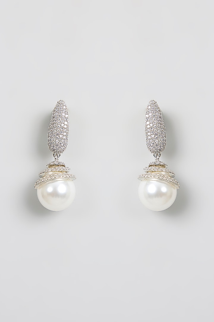 White Finish Kundan Polki & Pearl Stud Earrings by Aura Trends at Pernia's Pop Up Shop