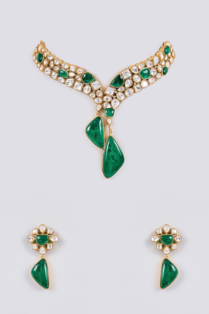 Gold Finish Kundan Polki & Green Teardrop Stone Collar Necklace Set by Aura Trends at Pernia's Pop Up Shop