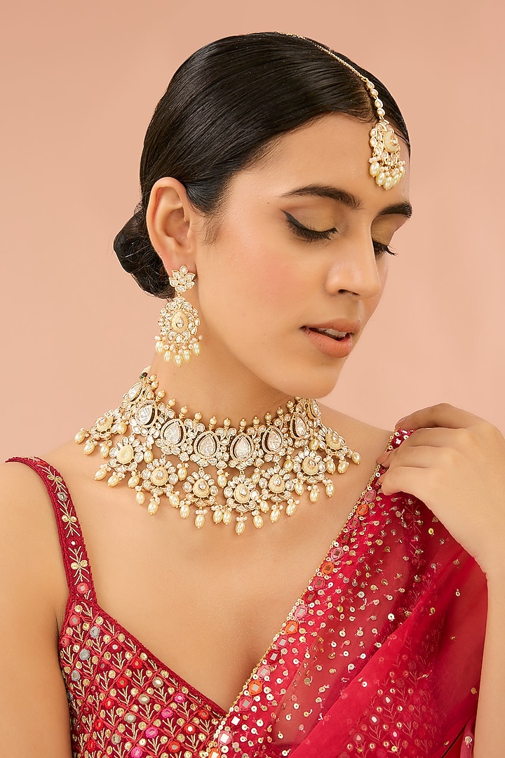 Two Tone Finish Kundan Polki & Beaded Necklace Set by Aura Trends at Pernia's Pop Up Shop