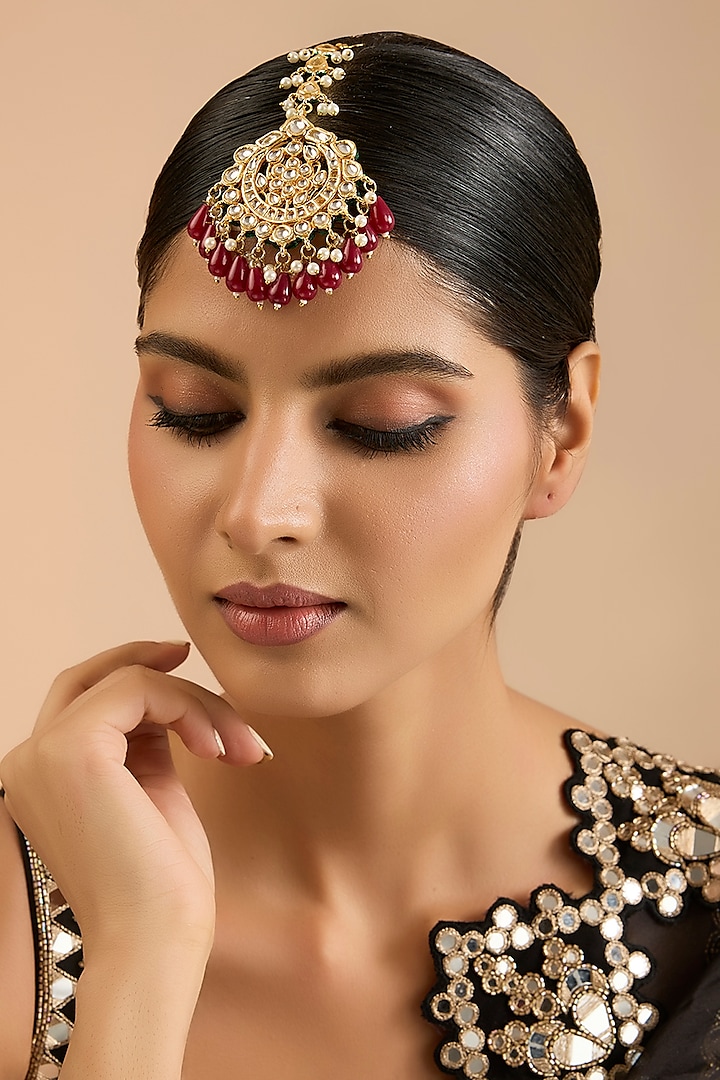 Gold Plated Kundan Polki & Red Onyx Drop Maangtikka by Auraa Trends at Pernia's Pop Up Shop