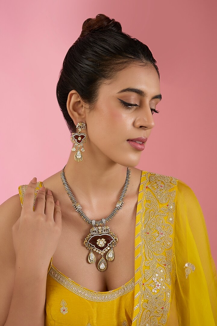 Gold Finish Kundan Polki & Beaded Necklace Set by Aura Trends at Pernia's Pop Up Shop