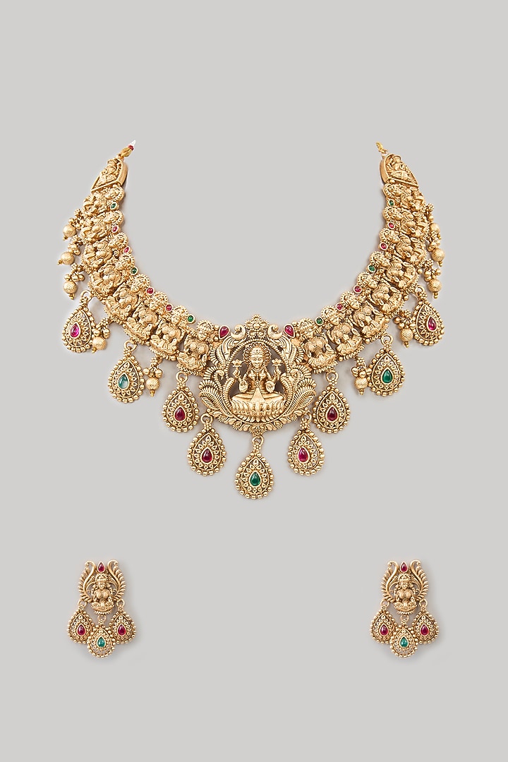 Gold Finish Kundan Polki & Beaded Necklace Set by Aura Trends at Pernia's Pop Up Shop