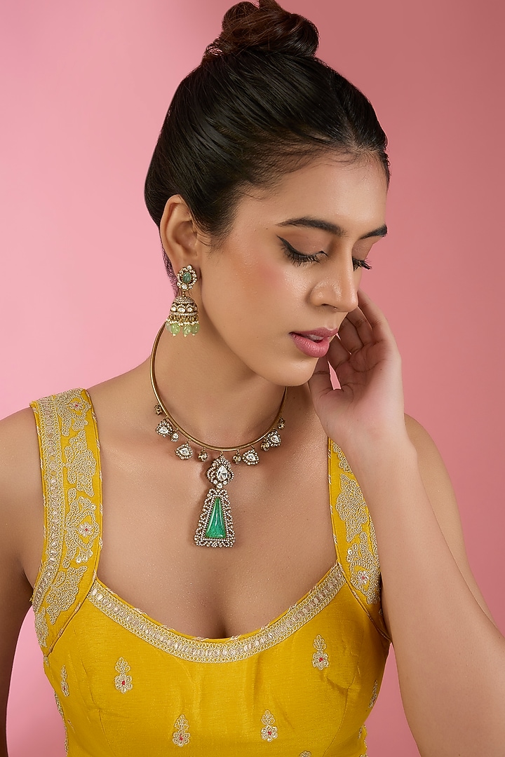 Gold Finish Kundan Polki & Beaded Necklace Set by Aura Trends at Pernia's Pop Up Shop