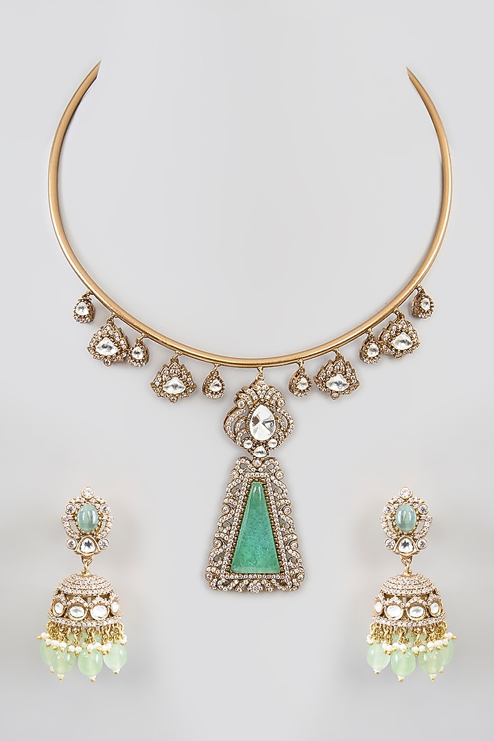 Gold Finish Kundan Polki & Beaded Necklace Set by Aura Trends at Pernia's Pop Up Shop