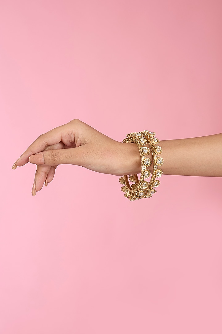 Gld Finish Kundan Polki Bangles (Set Of 2) by Auraa Trends at Pernia's Pop Up Shop