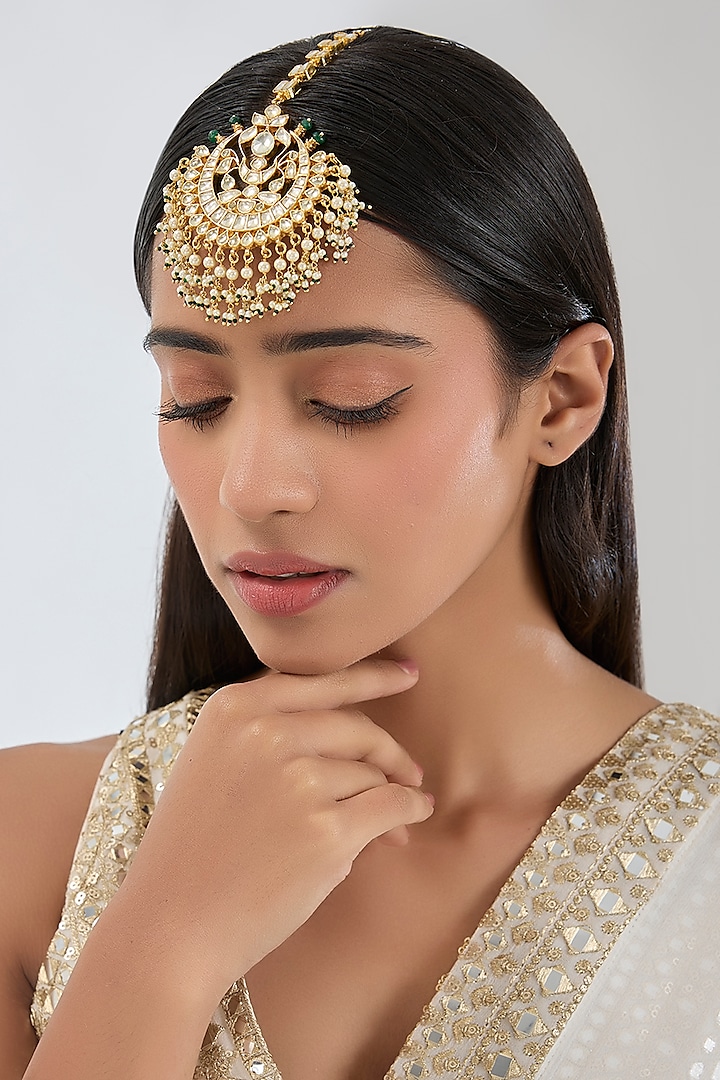 Gold Finish Kundan Polki & Beaded Maangtikka by Auraa Trends at Pernia's Pop Up Shop