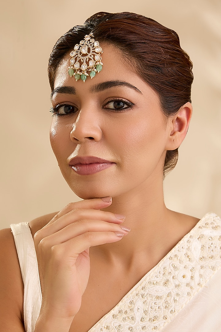 Gold Finish Kundan Polki & Green Beaded Maangtikka by Aura Trends at Pernia's Pop Up Shop