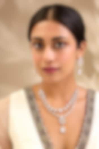 Gold Finish Kundan Polki Layered Necklace Set by Aura Trends at Pernia's Pop Up Shop