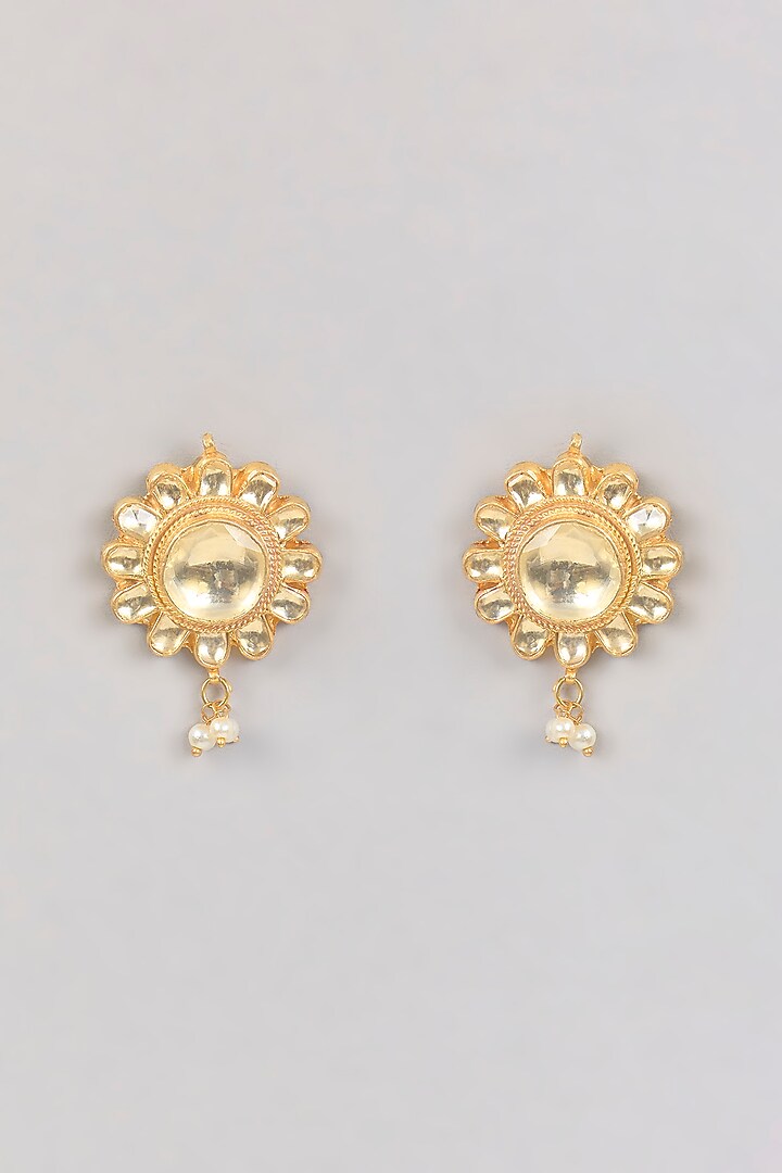 Gold Finish Floral Kundan Polki & Pearl Choker Necklace Set by Aura Trends at Pernia's Pop Up Shop