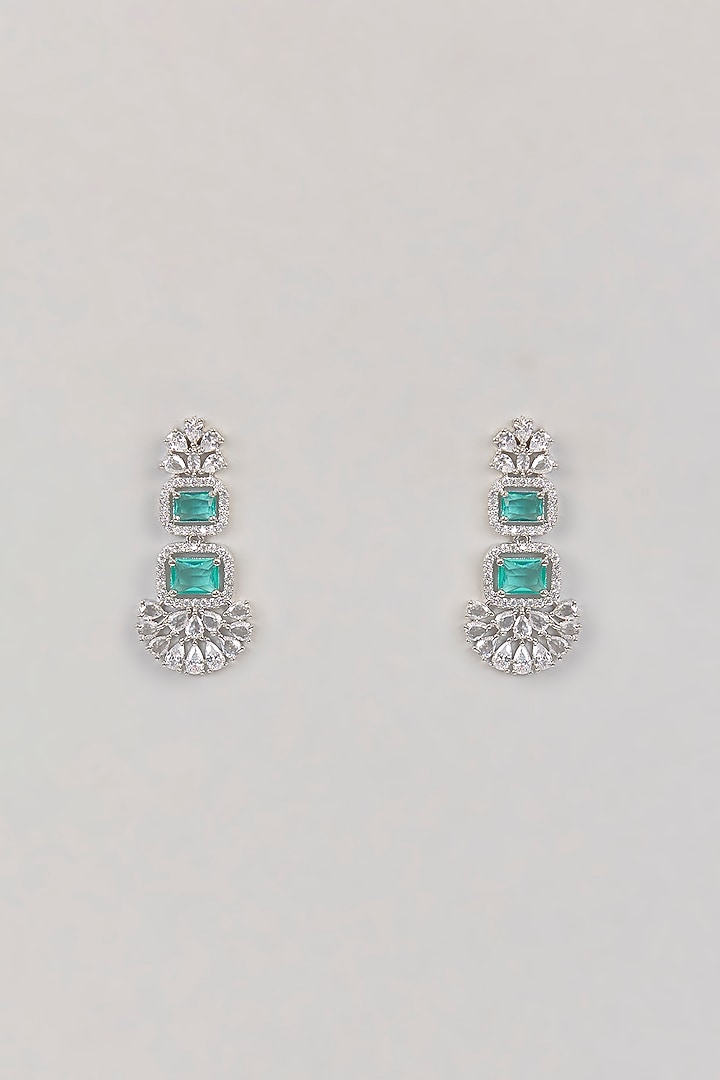 White Finish Kundan Polki & Green Stone Floral Pendant Necklace Set by Aura Trends at Pernia's Pop Up Shop