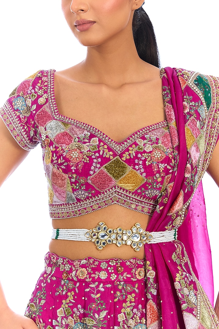 Gold Finish Kundan Polki & Pearl Kamarband by Auraa Trends at Pernia's Pop Up Shop