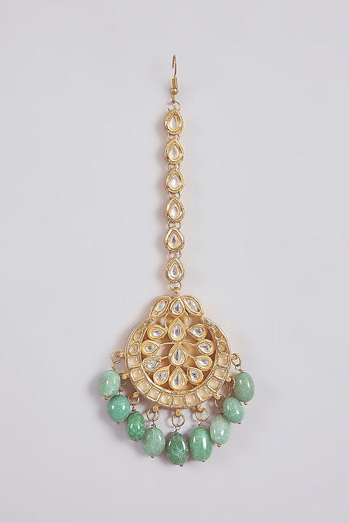 Gold Finish Kundan Polki & Green Stone Maangtikka by Aura Trends at Pernia's Pop Up Shop
