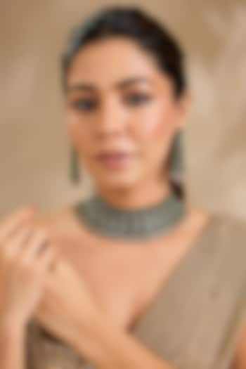 Antique Gold Finish Kundan Polki & Emerald Green Beaded Choker Necklace Set by Aura Trends at Pernia's Pop Up Shop